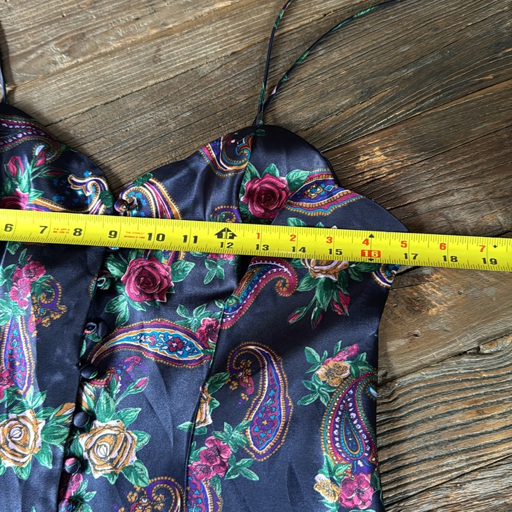 Vintage Gold Label Victoria’s Secret navy floral paisley button negligée size M - Picture 10 of 11